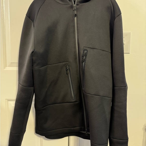 Vollebak Blackout Relaxation Hoodie Made in Portugal - Picture 4 of 8